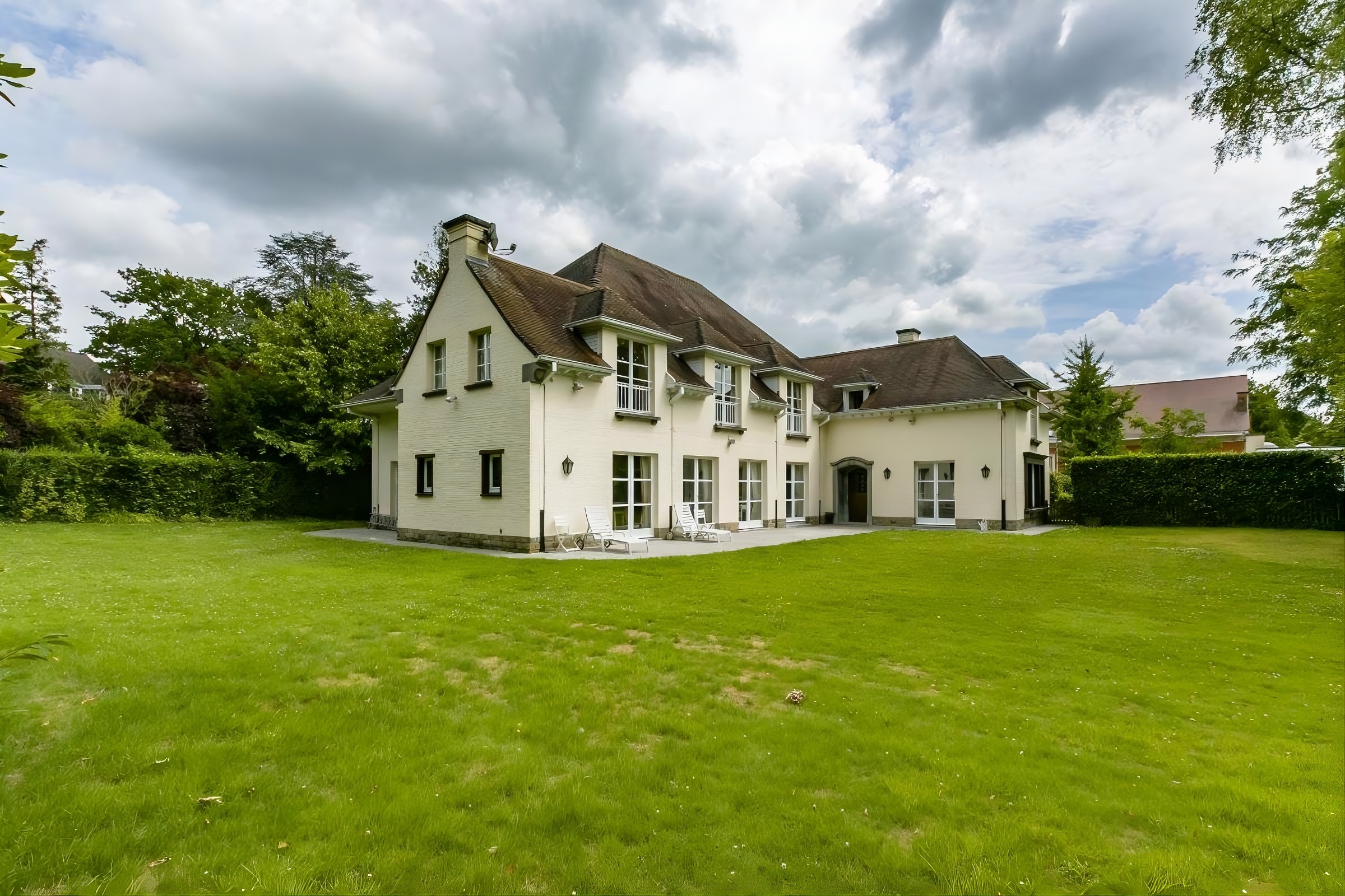 Real Estate Agency in Beersel & Brussels
